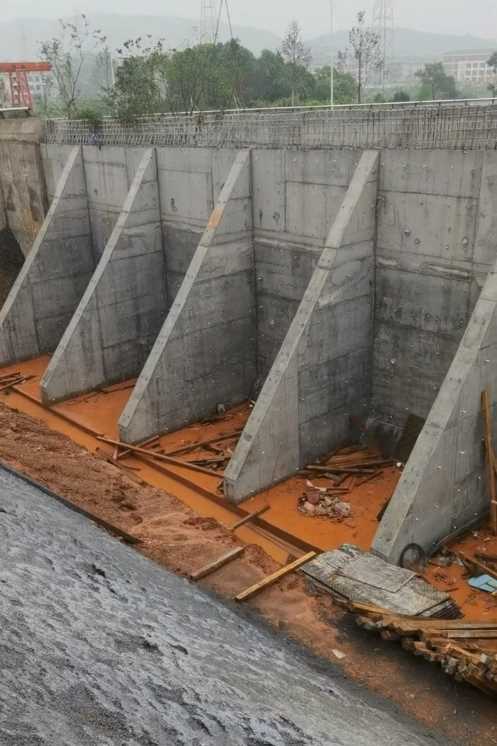 郑州荥阳锚杆式挡土墙